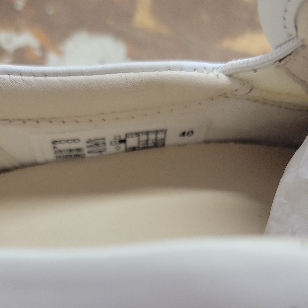 Ecco White Woven Slip-On Casual Shoes - Picture 5 of 6